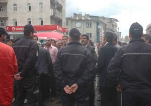 Polise çirkin saldırı